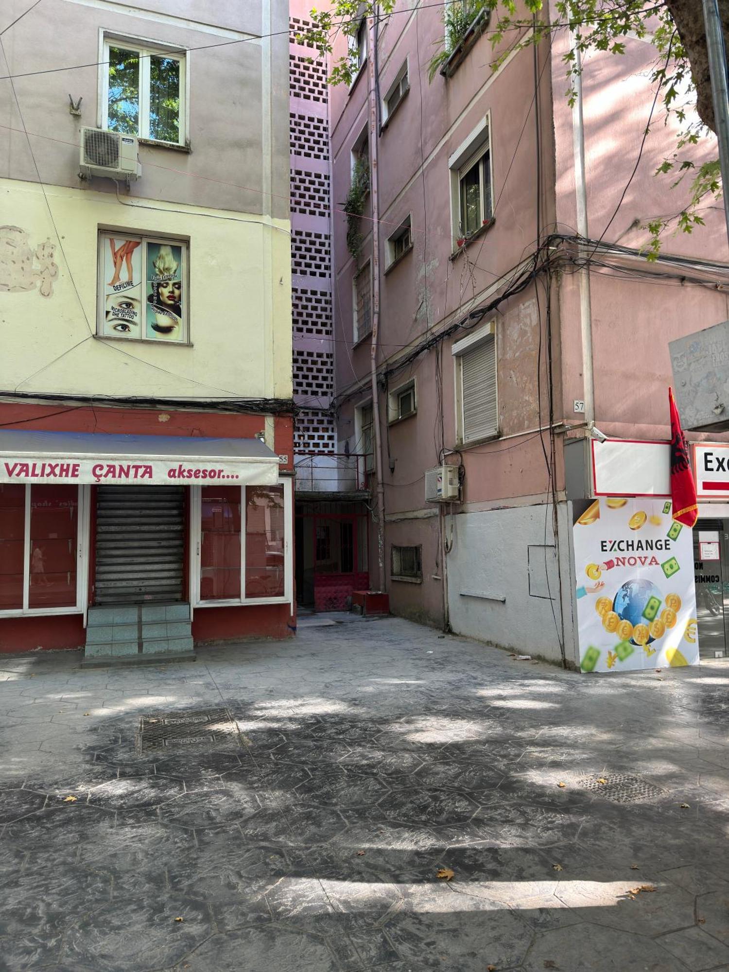 Incasso City Center Apartment Tirana Exterior photo
